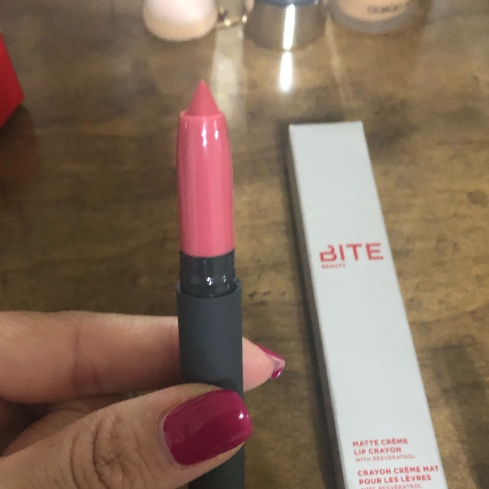 Bite beauty matte lip crayon in color TATIN
